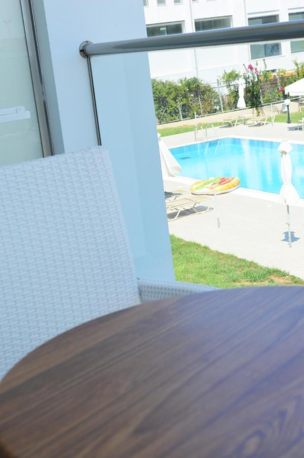 Mythos Beach Resort Afantou Bagian luar foto
