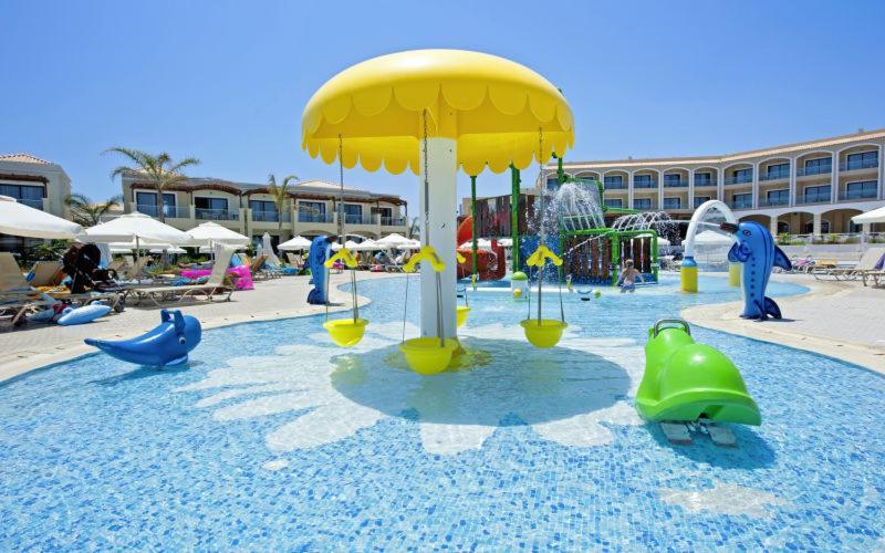 Mythos Beach Resort Afantou Bagian luar foto