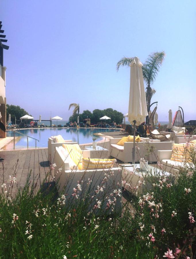 Mythos Beach Resort Afantou Bagian luar foto